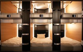 Plaza East Cabin -Male Only-